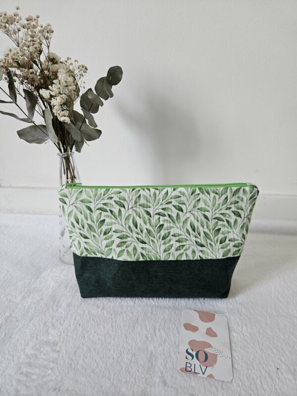 Pochette Girly en tissu double gaze feuillage et velours ras vert