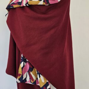 Cape en maille bordeaux et viscose multicolor