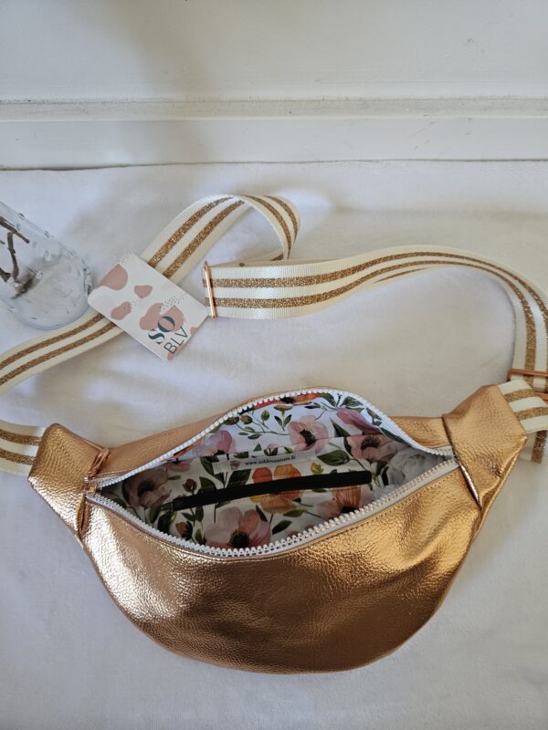 Sac Banane simili-cuir orangé brillant intérieur fleuri – Image 2