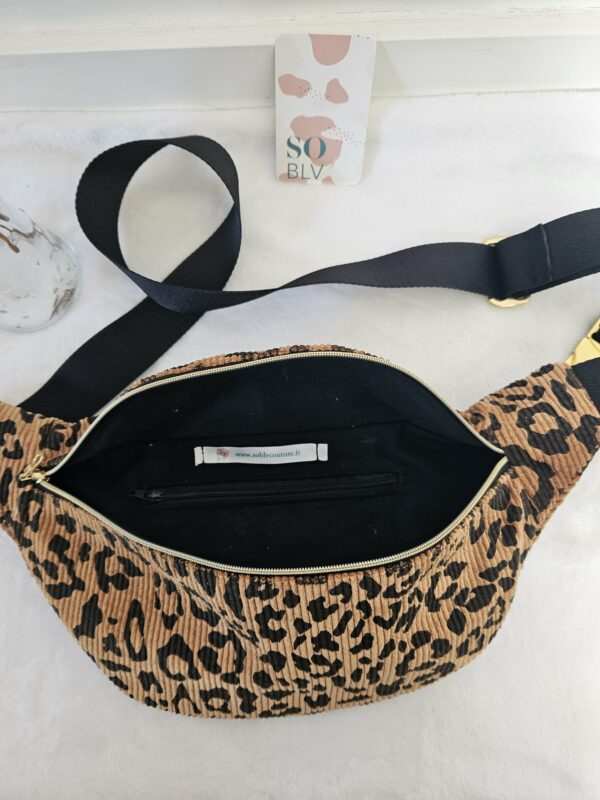 Sac Banane velours côtelé imprimé léopard intérieur coton noir – Image 2