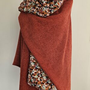 Cape en maille terracotta, et viscose multicolor