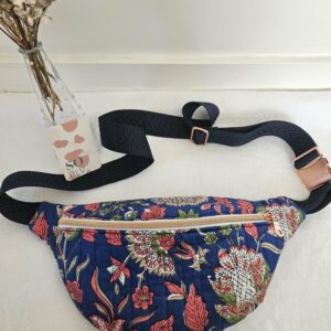 Sac Banane coton indien matelassé bleu foncé et rose