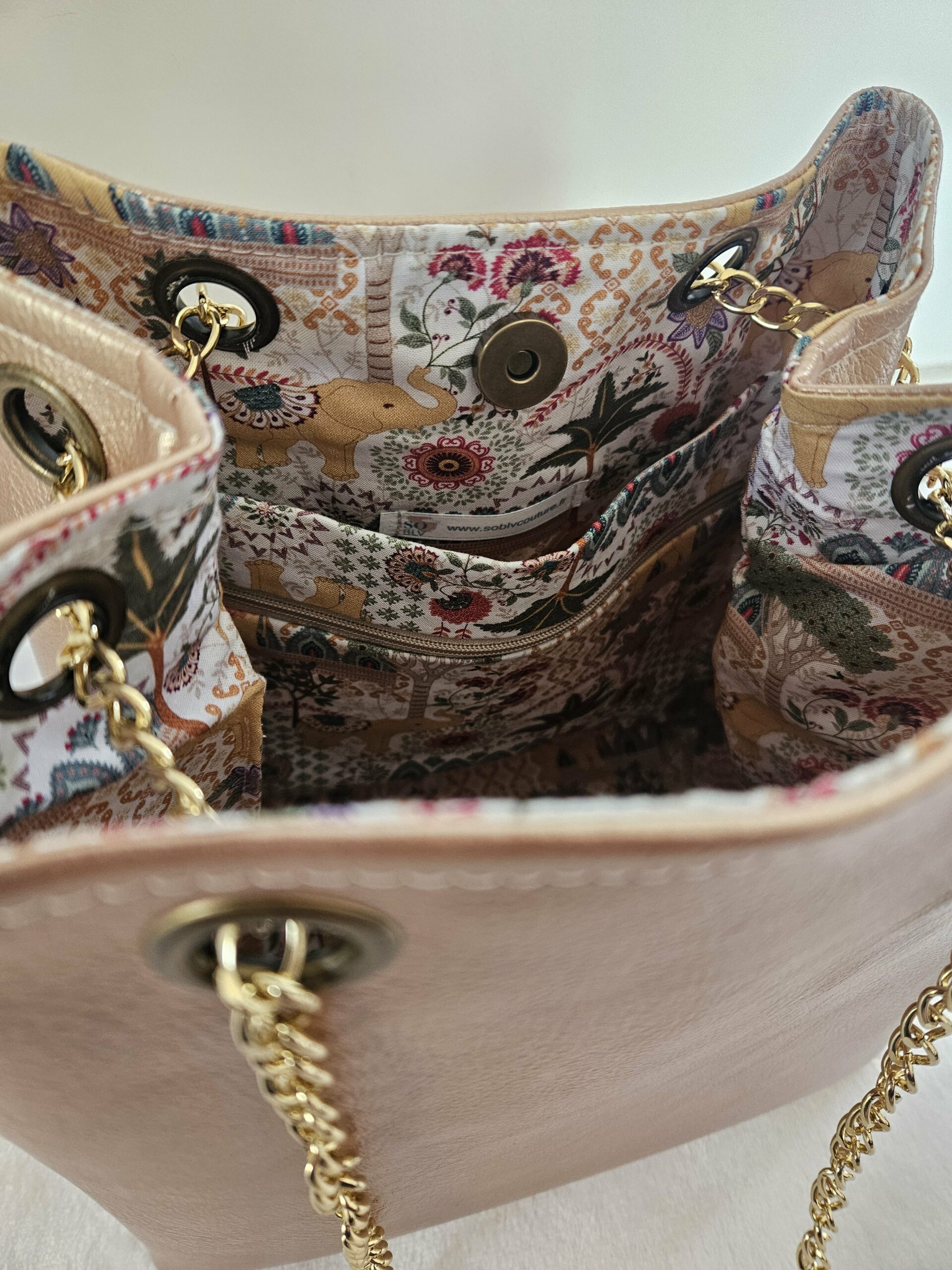 Sac Nomad simili-cuir gold doublé coton – Image 3