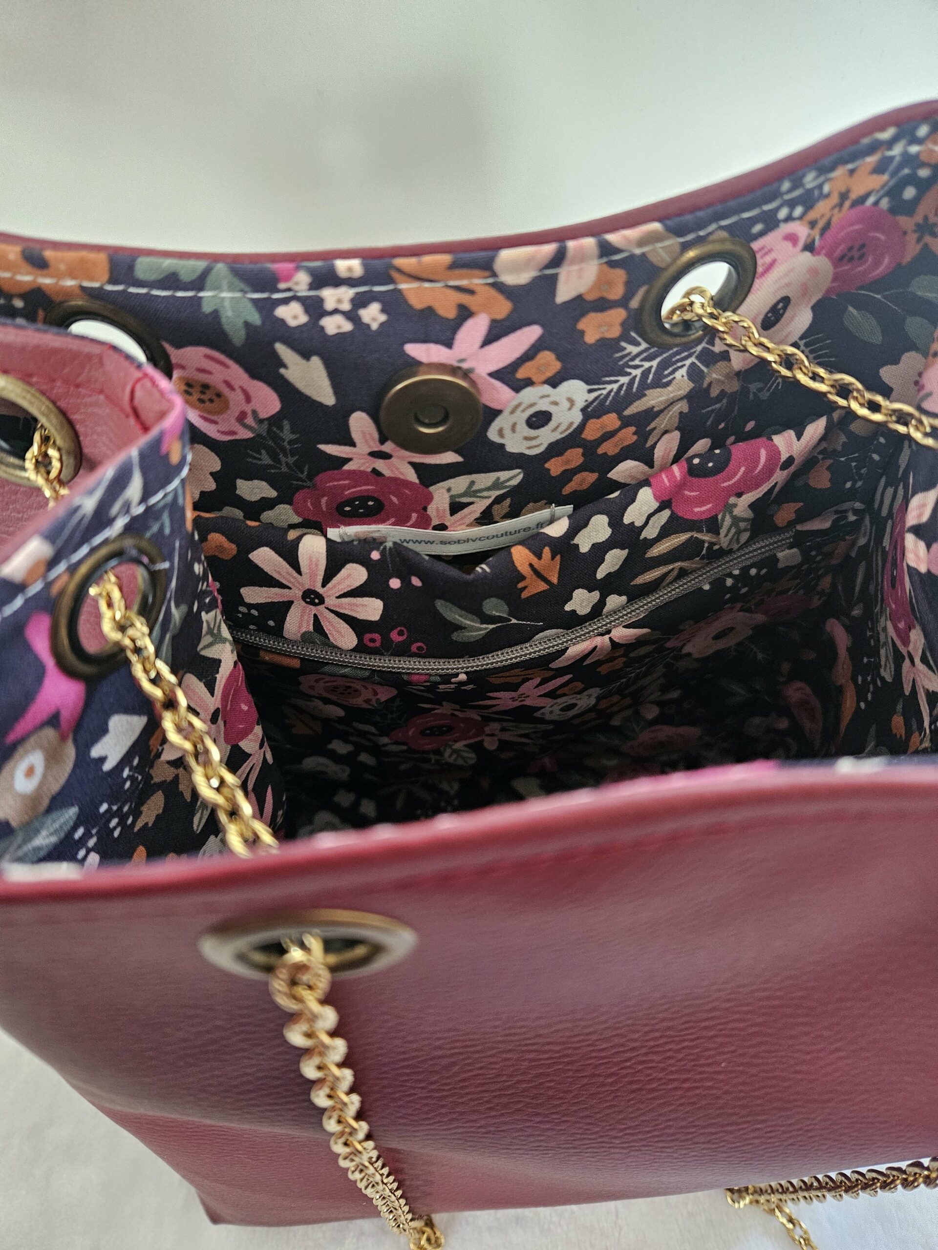 Sac Nomad simili-cuir bordeaux doublé coton – Image 3