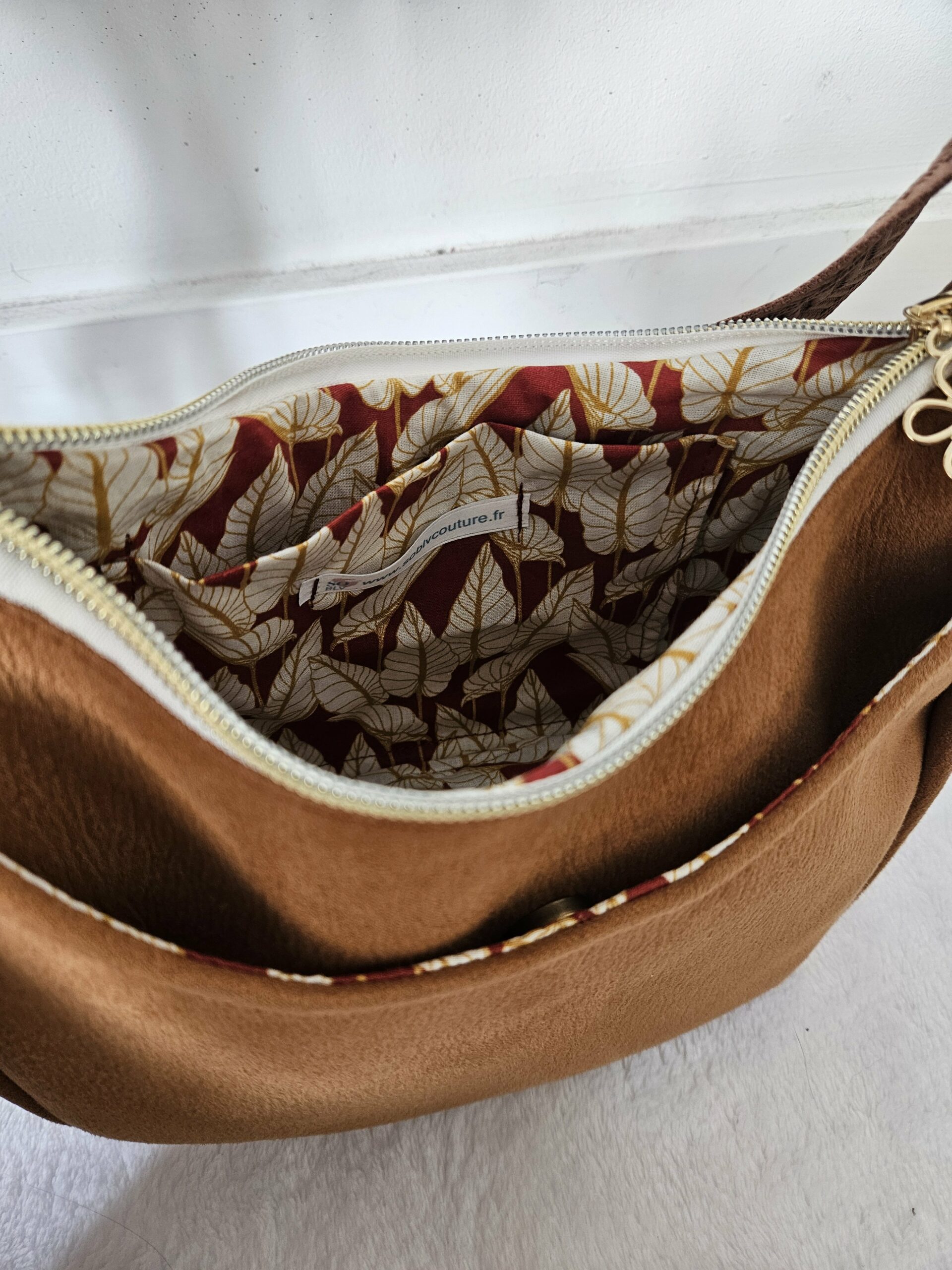 Sac Diane en simili-cuir camel touché daim intérieur coton – Image 5