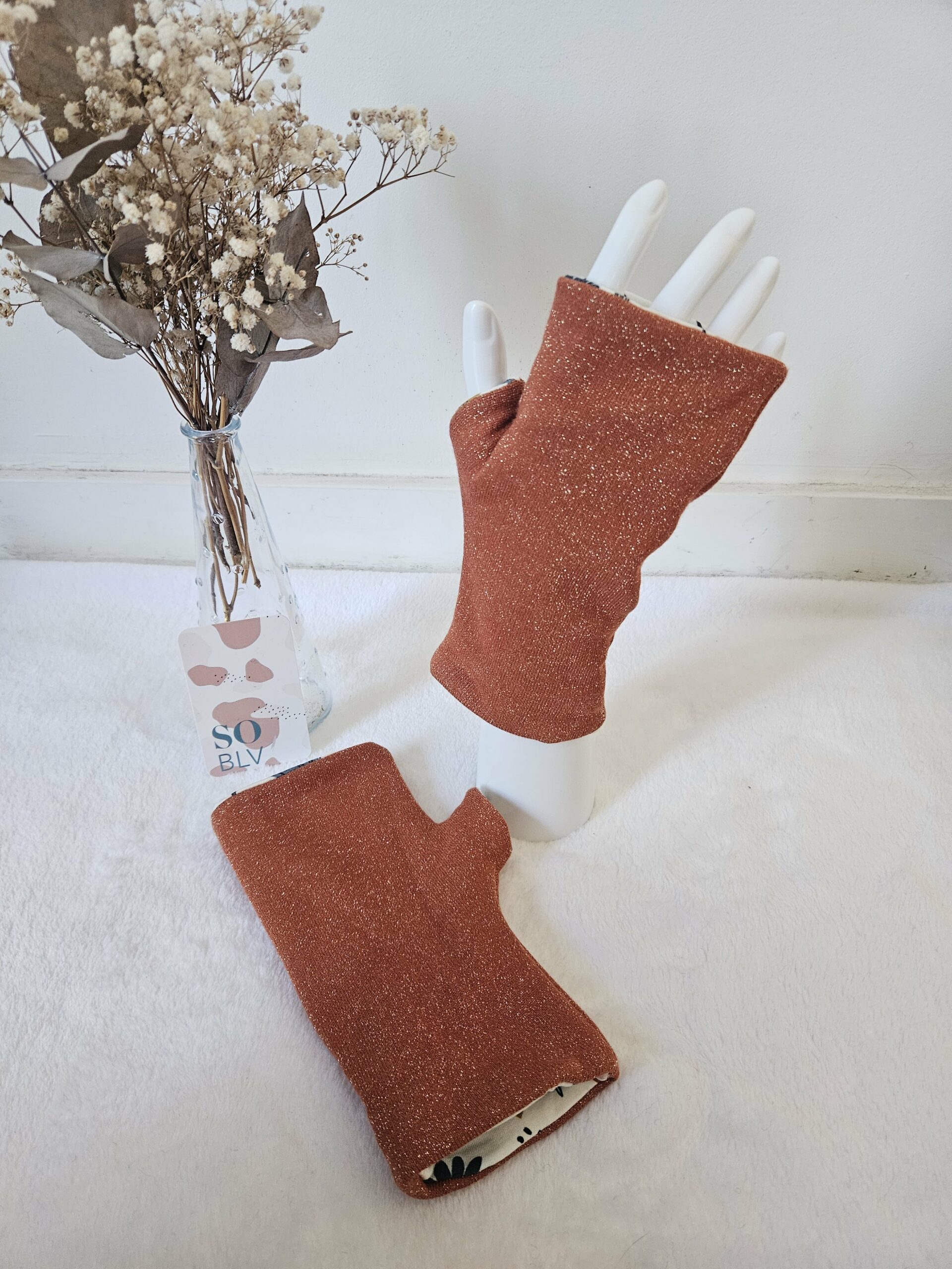 Mitaines réversibles en maille sweat terracotta – Image 2