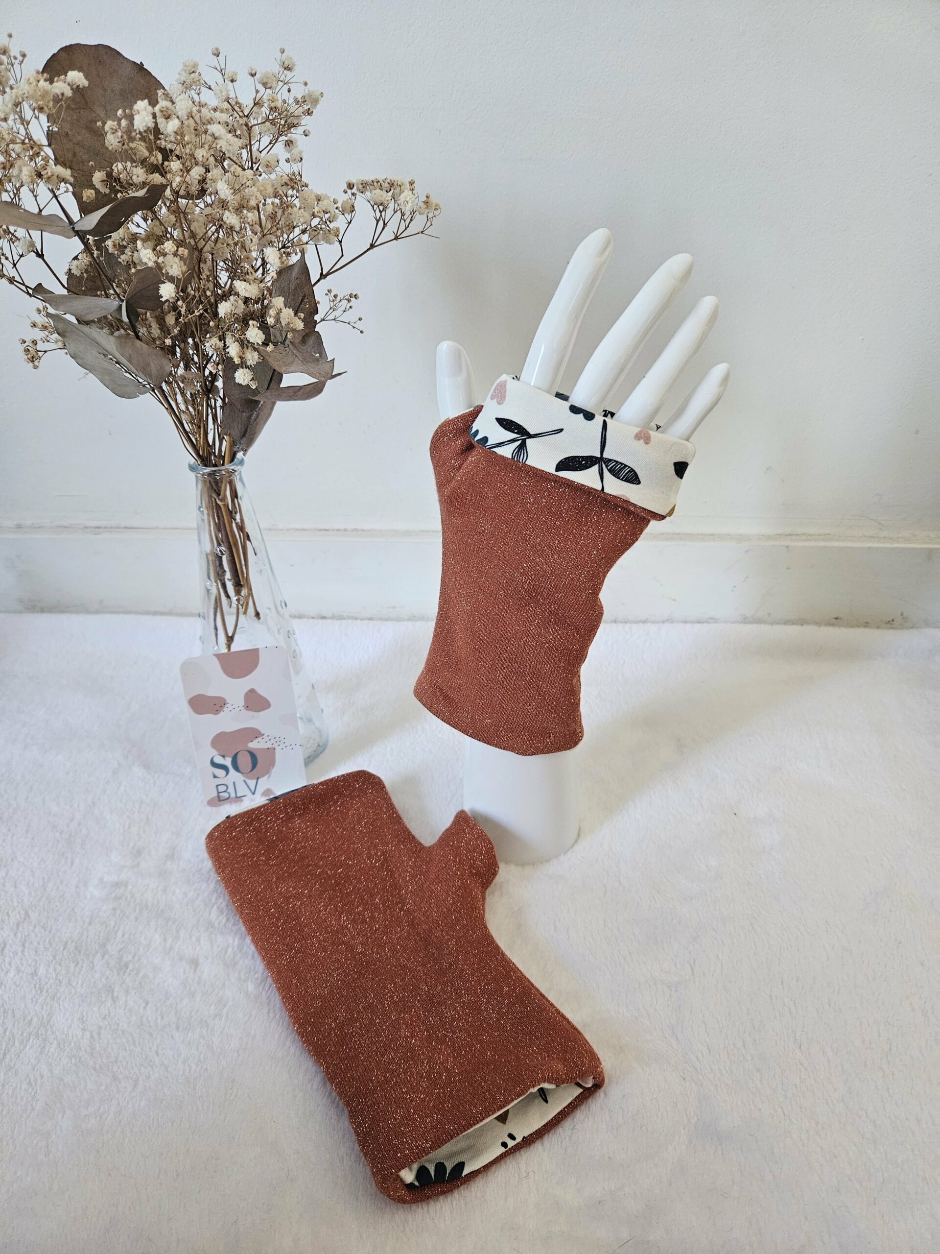 Mitaines réversibles en maille sweat terracotta – Image 3