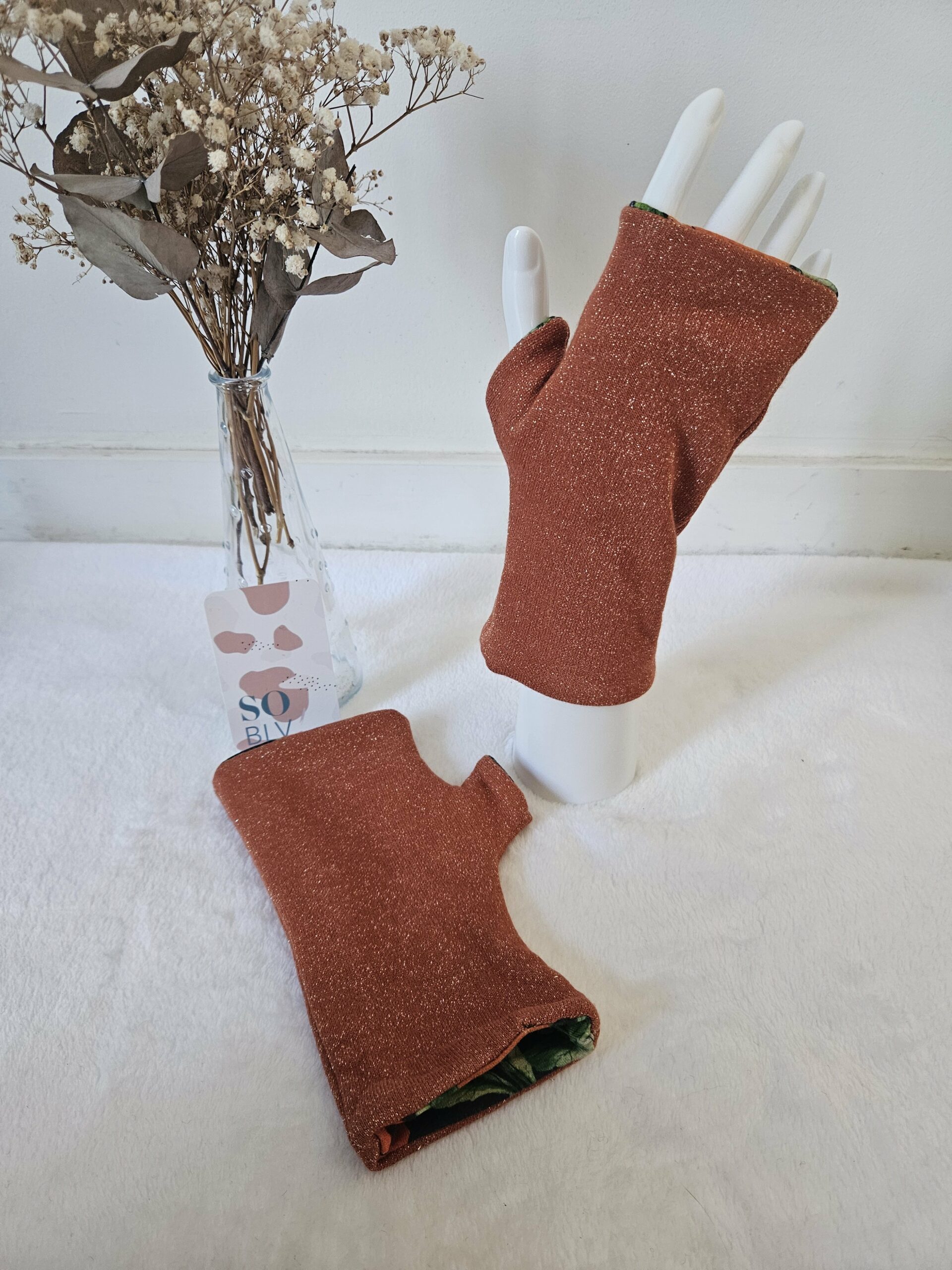 Mitaines réversibles en maille sweat terracotta – Image 2