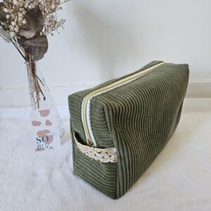 Trousse de toilette velours côtelé kaki intérieur coton enduit fleuri