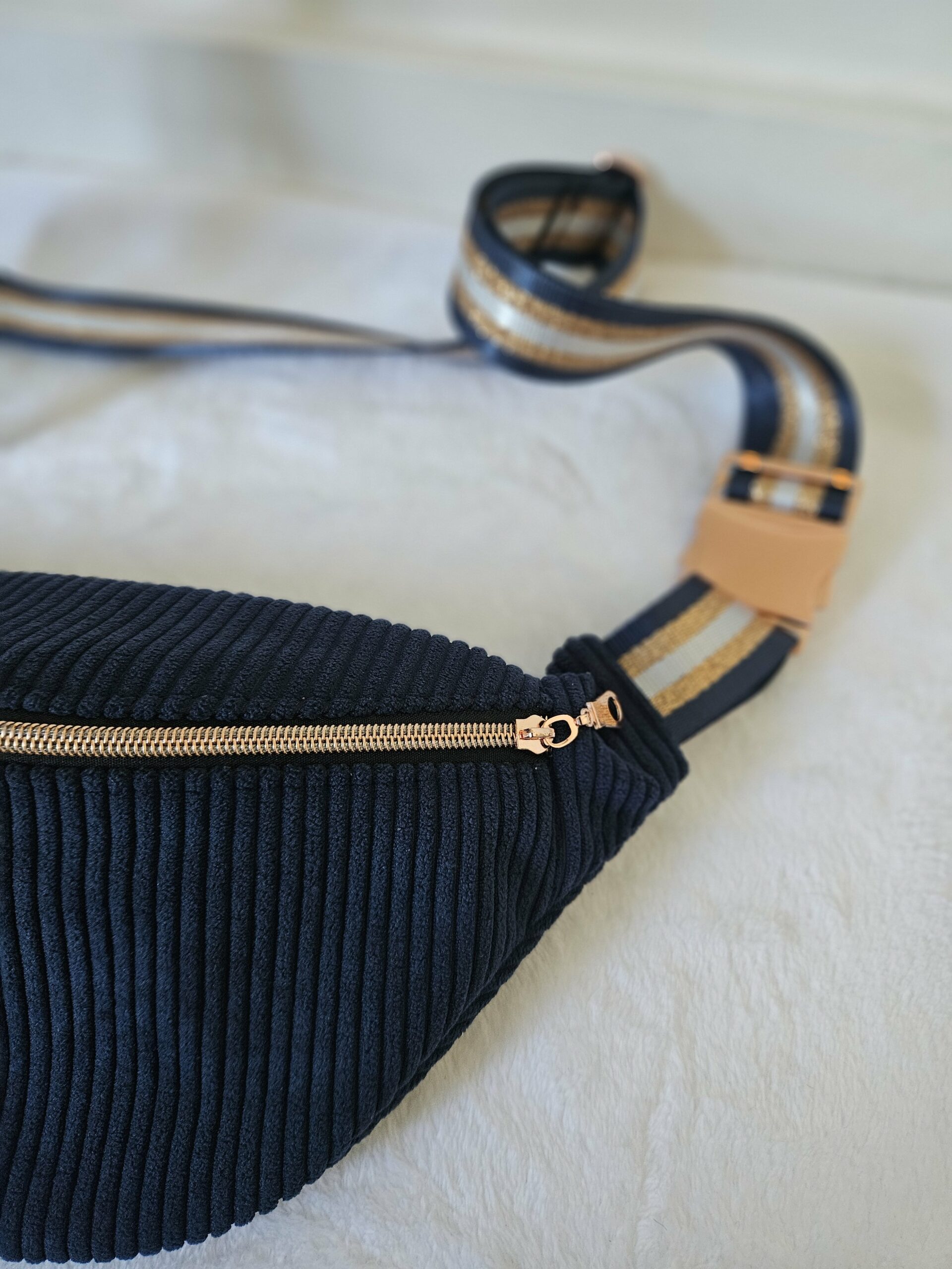 Sac Banane velours côtelé marine intérieur coton imprimé fleuri – Image 3